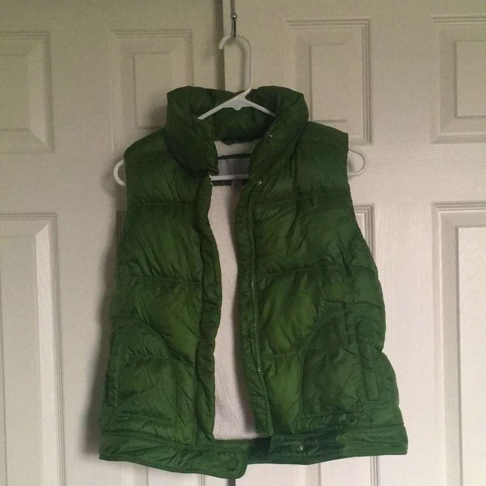Old Navy Puffer Vest